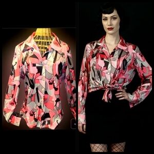 Vtg 70s Sears pink art deco abstract woman umbrella wing collar disco blouse L
